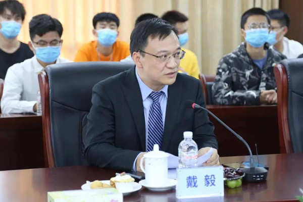 尊龙凯时董事长戴毅