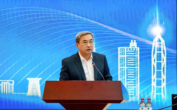 丽江信息职业技术学院党委副书记、校长、理事长单元代表王晖